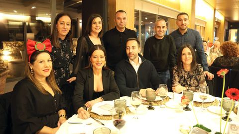 Cena ben�fica da Dorna en el restaurante Baiuca2026