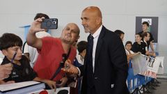 El entrenador del pr�ximo rival continental del Celta, la Juventus, Spalletti, a su llegada a Vigo.