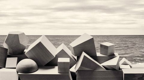 Detalle de una de las fotograf�as de �El viajero inm�vil�, de Chema Madoz