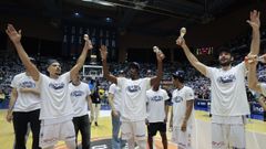 Brito -izquierda- y �lex Gal�n -derecha- en la celebraci�n del t�tulo de campeones de Primera FEB