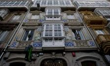 La Casa de los Cisnes de la plaza de Lugo no ha superado la inspecci�n t�cnica de edificios.