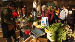 Un mercado de comercio local celebrado en febrero del 2020 en Forestais, dentro del programa Green Campus