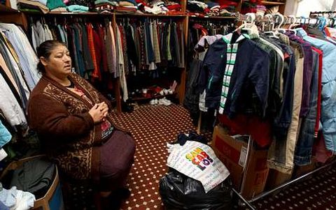 Cáritas Parroquial de Santa Baia de Arealonga sufraga las necesidades básicas de los vilagarcianos, pero los más necesitados pueden acudir también a los servicios de Cáritas Interparroquial.
