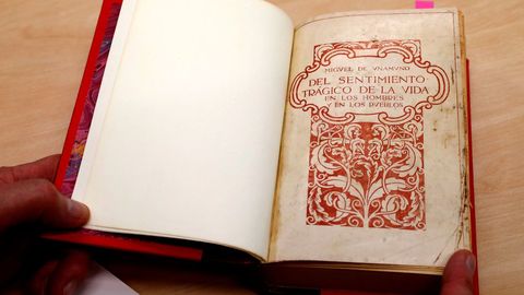 Una primera edici�n de la obra �Del sentimiento tr�gico de la vida�, de Miguel de Unamuno, se ha reincorporado al �legado Clar�n�