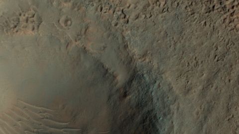 Peque�o cr�ter en Hellas Planitia Lamer
