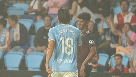 El futbolista del Celta Fortuna Joel L�pez, durante el partido ante el Eibar.