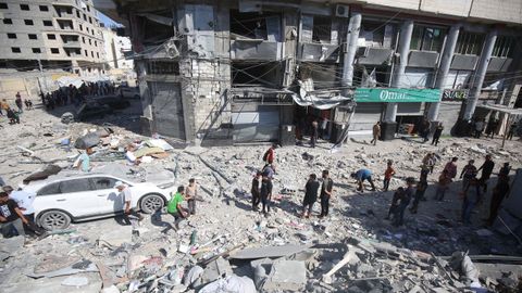 Calles destrozadas en ciudad de Gaza