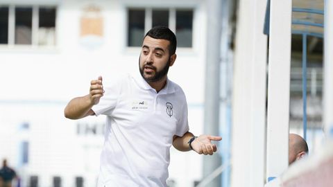Marcos Pereiro, durante un partido de pretemporada ante el Sig�eiro.