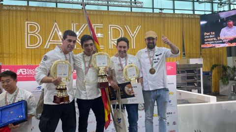 Samuel Suarez junto a sus compa�eros en el campeonato internacional �Bread in the City�