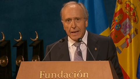 El presidente de la Fundaci�n Princesa de Asturias, Luis Fern�ndez-Vega