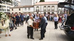 Entierro, el a�o pasado, de Jos� Luis Gonz�lez Canedo