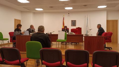 El condenado, sentado en el banquillo del Juzgado de lo Penal nmero 2 de Lugo este martes.