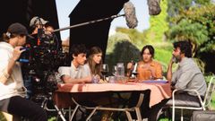 <span lang= gl >Momento da rodaxe de �As li�as descontinuas�, de Anxos Faz�ns.�</span>