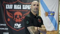 Jose Rodr�guez, instructor de polic�as y especialista en defensa femenina, cuya escuela organiza este evento. 