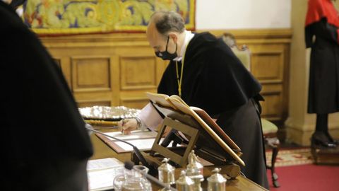 Acto de toma de posesi�n del rector de la Universidad de Oviedo, Ignacio Villaverde