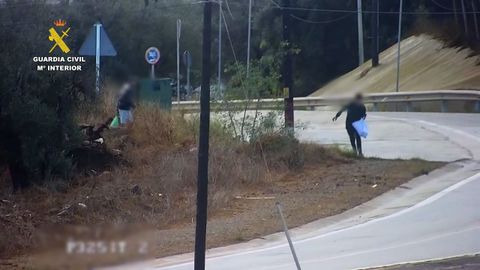 Siete detenidos por introducir hach&iacute;s en Melilla con lanzamientos por encima del vallado