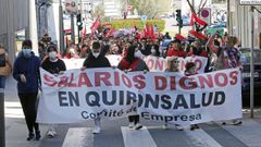 Manifestaci�n de trabajadores de Quironsalud, el pasado 2 de abril, por las calles de Pontevedra