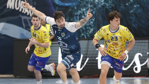 Mart�n Gayo anot� cinco goles para los cangueses.