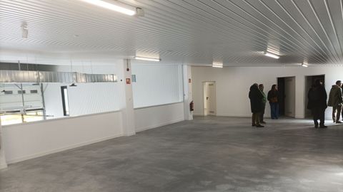 Nuevo parque de bomberos de Arteixo en el pol�gono de Mor�s.