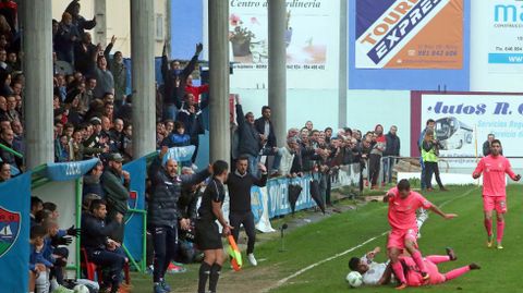  Partido de f�tbol Segunda B - Cultural Leonesa - Boiro