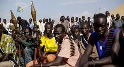 Fuerzas rebeldes reunidas la semana pasada en Nasir.