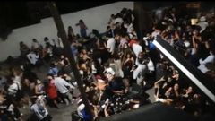 Concentraci�n de j�venes en las zonas de la movida de Vigo