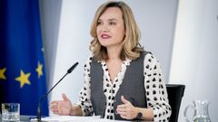 La portavoz del Gobierno, ministra de Educacin, Formacin Profesional y Deportes y secretaria general del PSOE de Aragn, Pilar Alegra, en la rueda de prensa posterior al Consejo de Ministros.