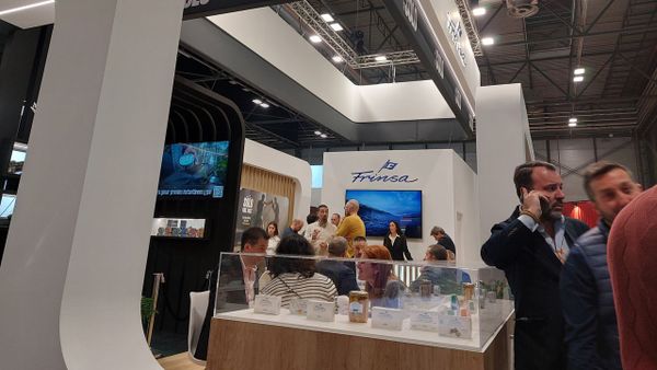 Expositor de Frinsa en el Sal&oacute;n Gourmets