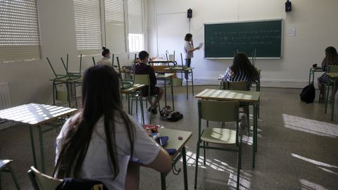 Los institutos abrieron solo para los alumnos de segundo de bachillerato. En la imagen, un centro de Barbanza
