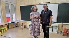 La concejala Amparo Cerecedo y el conserje Carlos Abu�n