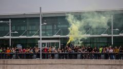 Imagen de la concentraci�n del lunes en El Prat