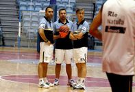 Gonzalo Rodr�guez, V�ctor P�rez y Moncho Fern�ndez encaran el quinto curso en Sar. 