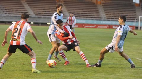 Parapar marc� el segundo gol del Compostela ante el C�ltiga.