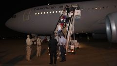 El avi�n militar del Ministerio de Defensa aterriz� en el aeropuerto de Torrej�n de Ardoz con los 200 espa�oles y ciudadanos de la UE y otros pa�ses