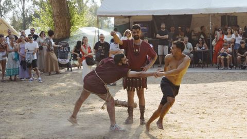 Juegos populares en la Festa do Esquecemento de Xinzo