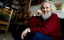 Xaqu�n Mar�n, ayer en el estudio de su casa de Perl�o, donde dibuj� gran parte de su obra. 