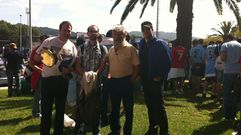 Miembros de A Roda, en la previa del partido del ascenso, en el 2012