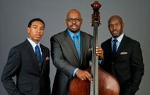 Christian Sands, McBride y Ulysses Owens llegan a Santiago de la mano del Ciclo 1906 de Jazz.