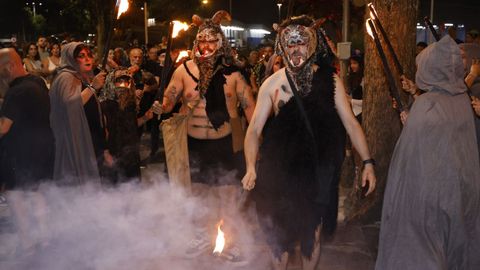 Noche de San Xoán en el casco vello de Vigo