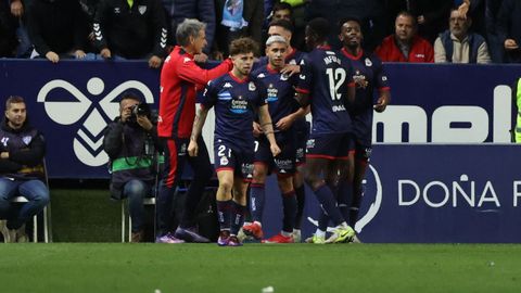 Yeremay, felicitado por sus compaeros tras el gol del pasado sbado