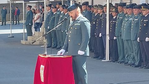 El teniente coronel de la Guardia Civil, Rafael Berguillo, durante su toma de posesin