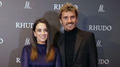 Antoine Griezmann y su esposa, Erika Choperena.