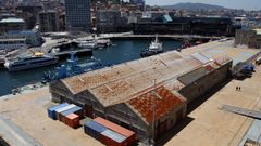 Vista de Casa Pepe en la estaci�n mar�tima en A Laxe