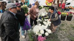 Mercado de las flores, este jueves en la Praza Maior de Viveiro