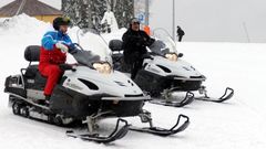 Putin, y su hom�logo bielorruso, Alexandr Lukashenko, interrumpieron este lunes sus conversaciones en Sochi para esquiar 