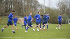 Los jugadores del Oviedo en El Requex�n