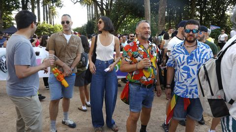 Cientos de personas celebraron el D�a del Orgullo LGTBIQ+ en Pontevedra