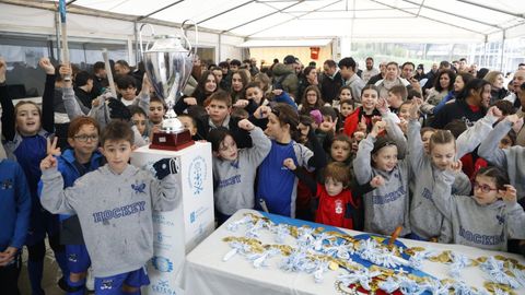 La entrega de medallas de la Copa fue una fiesta del hockey en Mariamansa