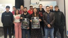 La directora xeral de Xuventude, Participaci�n e Voluntariado, Cristina Pichel -en el centro- presenta el primer torneo gallego de League of Legends