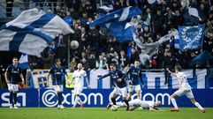 Montoro, con el bal�n, durante el Oviedo-Alav�s